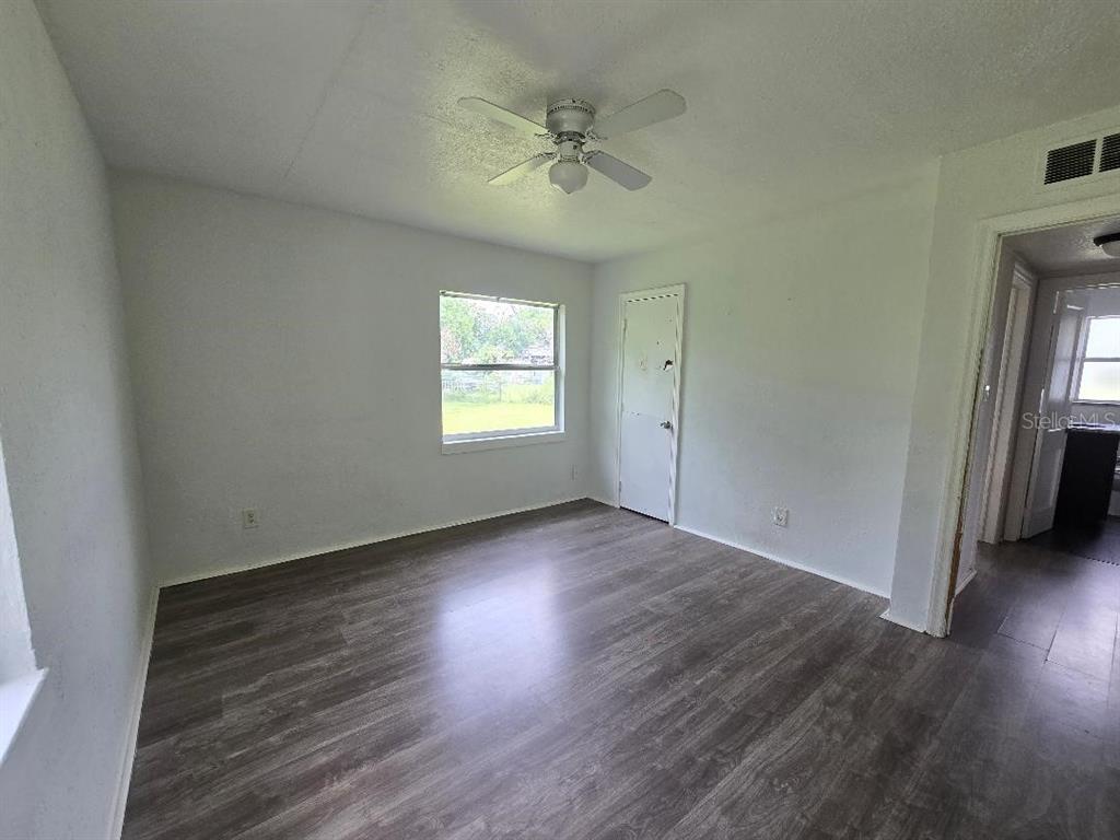 5762 DOGWOOD DRIVE gallery image #16