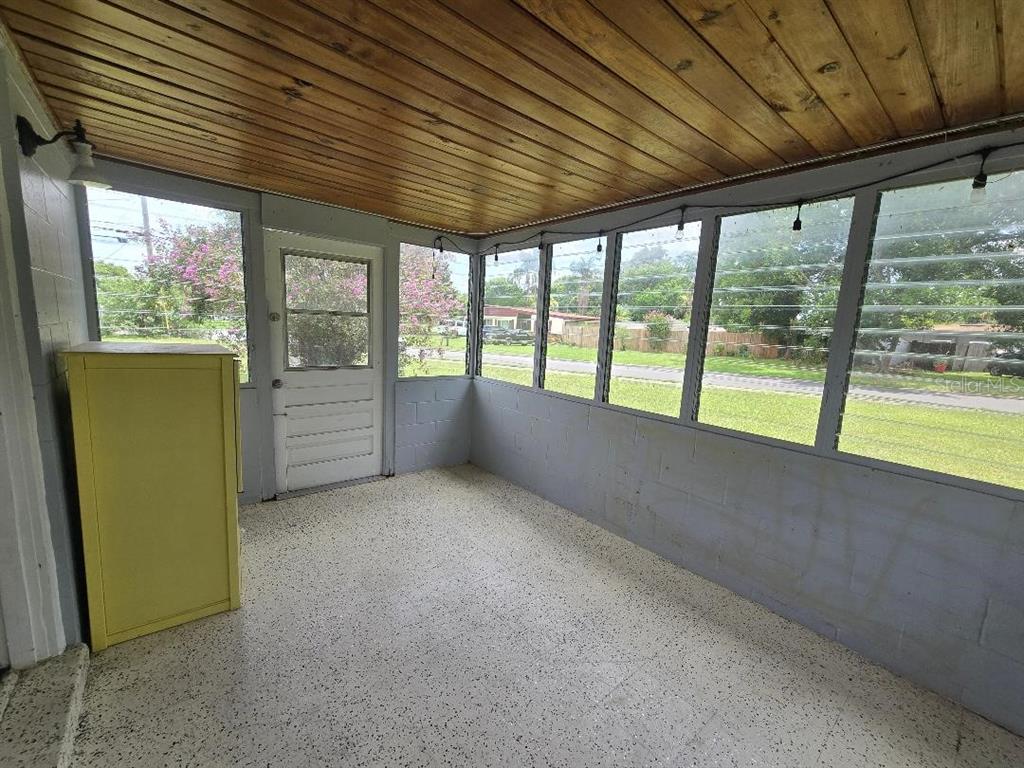5762 DOGWOOD DRIVE gallery image #21