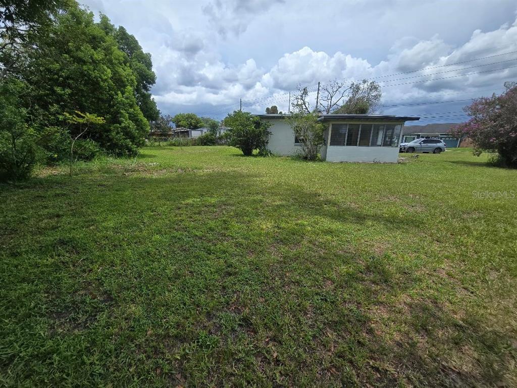 5762 DOGWOOD DRIVE gallery image #3
