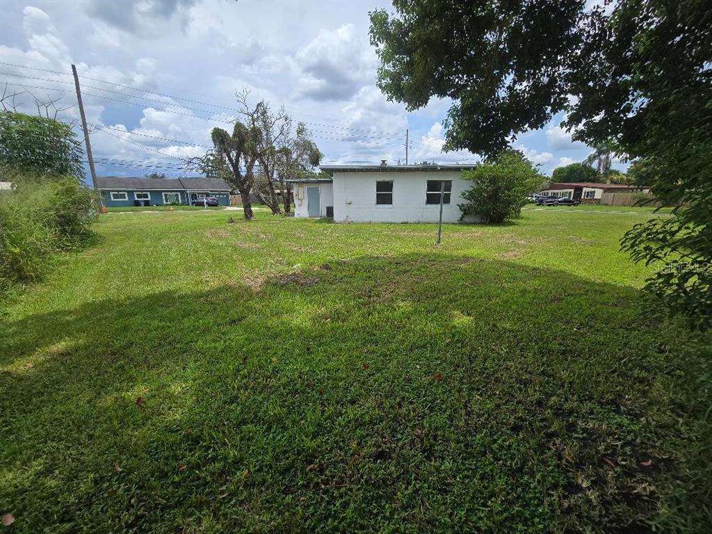 5762 DOGWOOD DRIVE gallery image #7