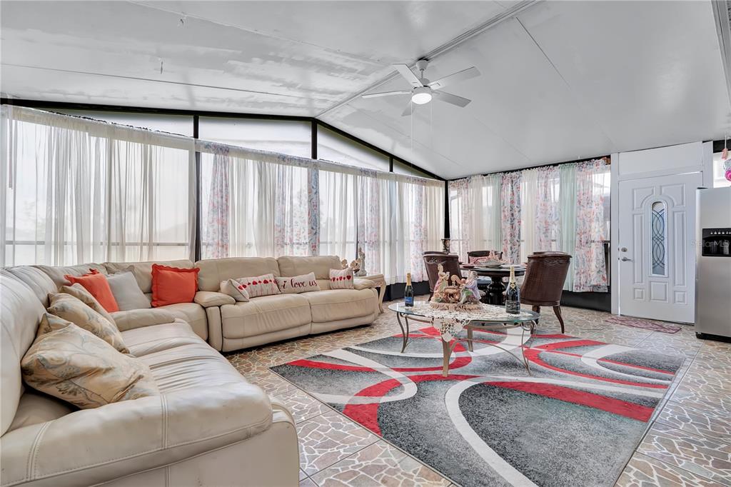 9824 SURREY RIDGE ROAD gallery image #19