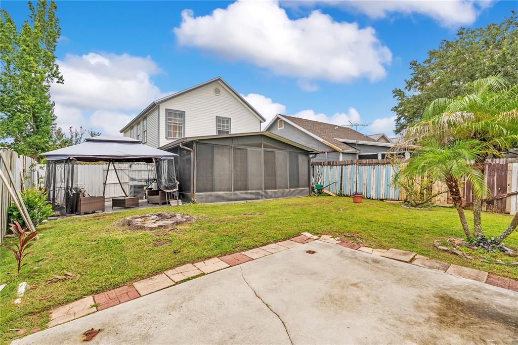 9824 SURREY RIDGE ROAD gallery image #24