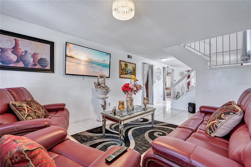 9824 SURREY RIDGE ROAD gallery image #4