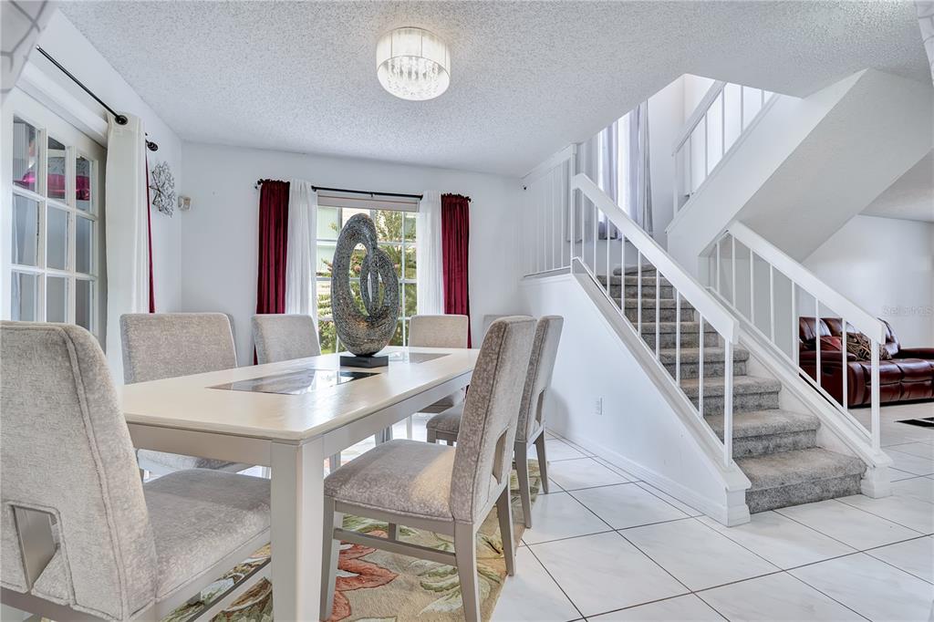 9824 SURREY RIDGE ROAD gallery image #5