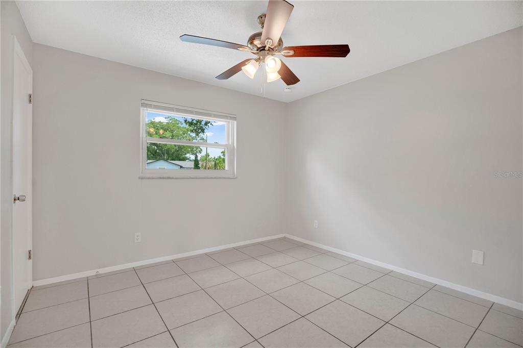 130 KASEY DRIVE gallery image #18