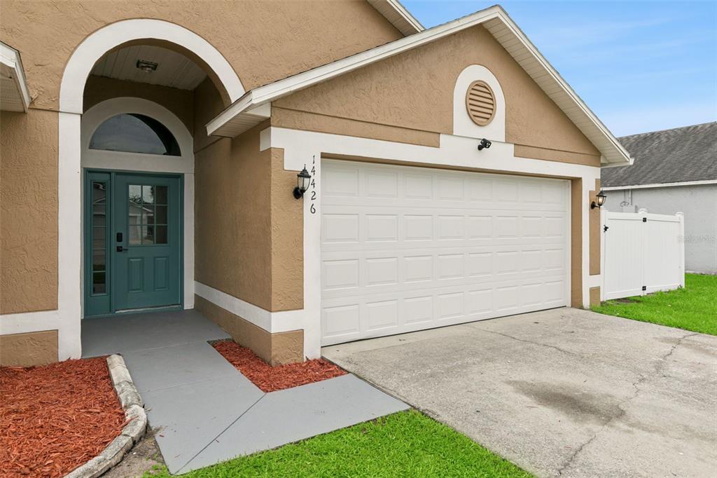 14426 LAKE PRICE DRIVE gallery image #2