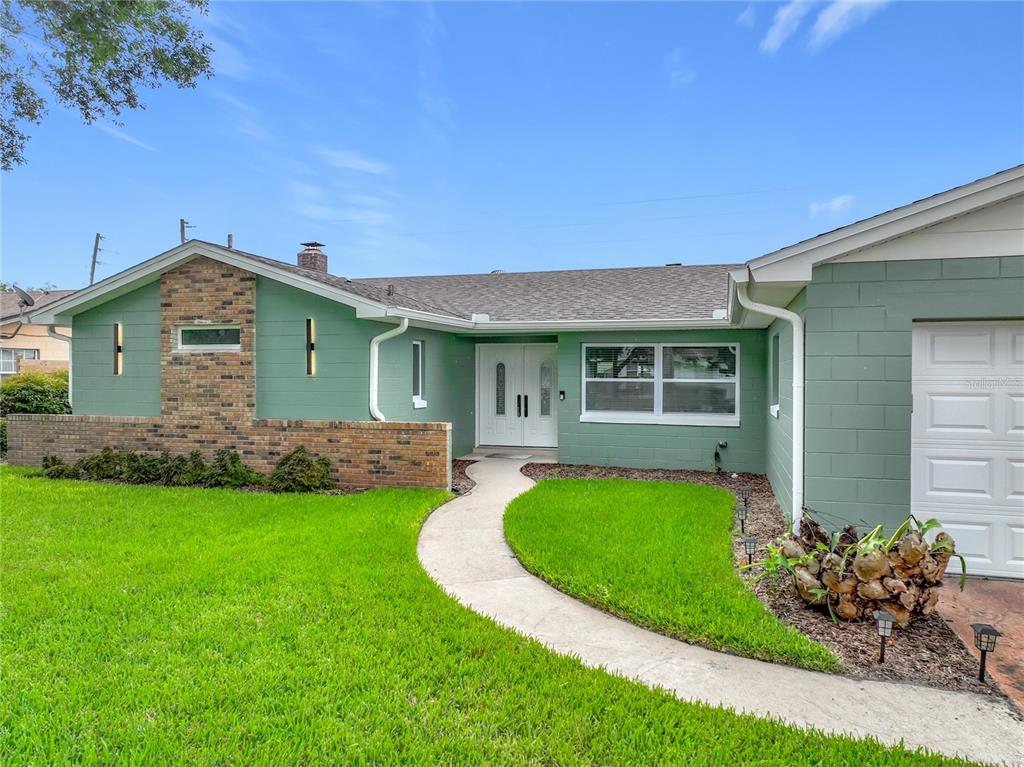 8078 NICKLAUS DRIVE gallery image #11