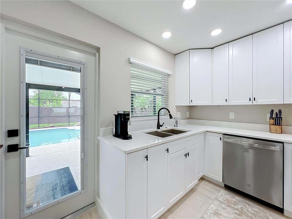 8078 NICKLAUS DRIVE gallery image #29