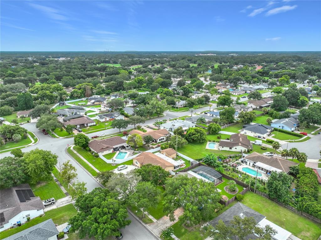 8078 NICKLAUS DRIVE gallery image #5