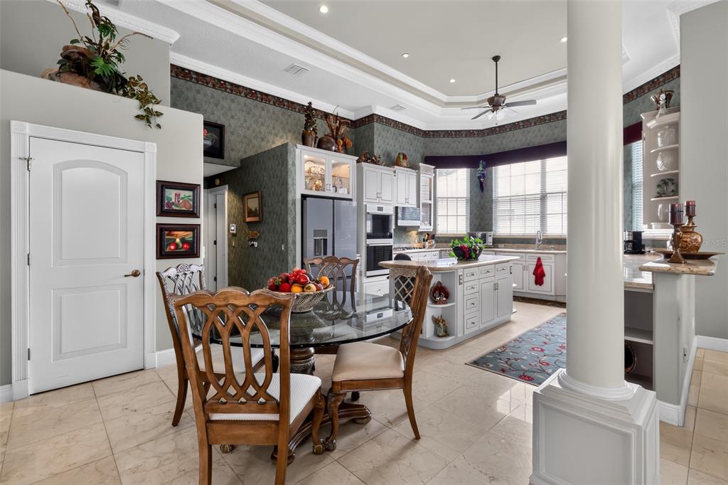 7957 S PARK PLACE gallery image #27