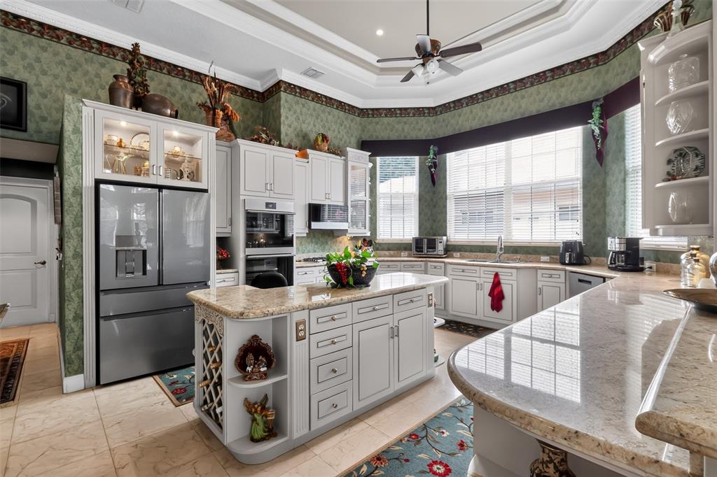 7957 S PARK PLACE gallery image #3