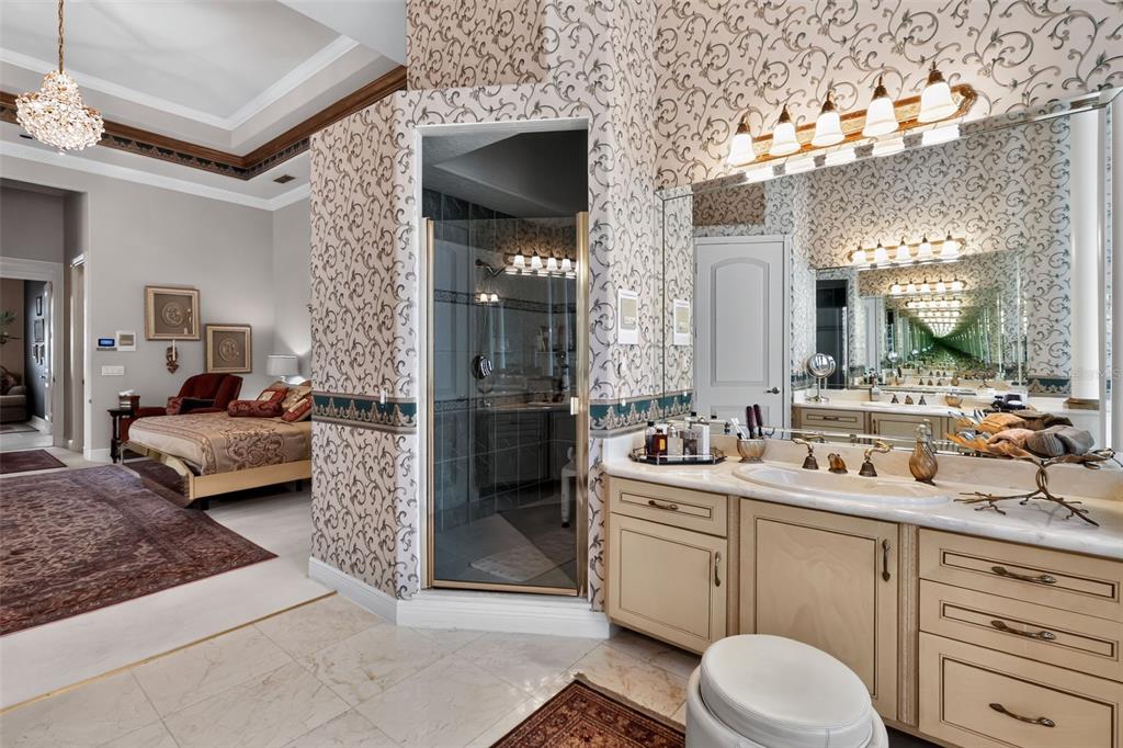 7957 S PARK PLACE gallery image #31