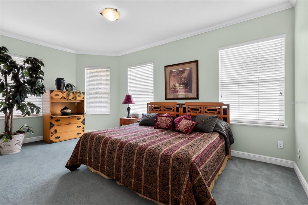 7957 S PARK PLACE gallery image #44