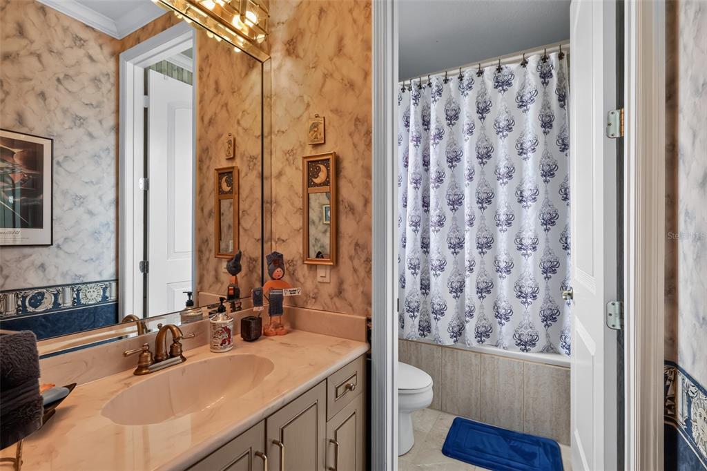 7957 S PARK PLACE gallery image #48