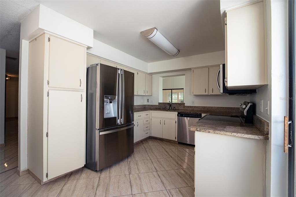 3429 PINEBROOK COURT gallery image #5