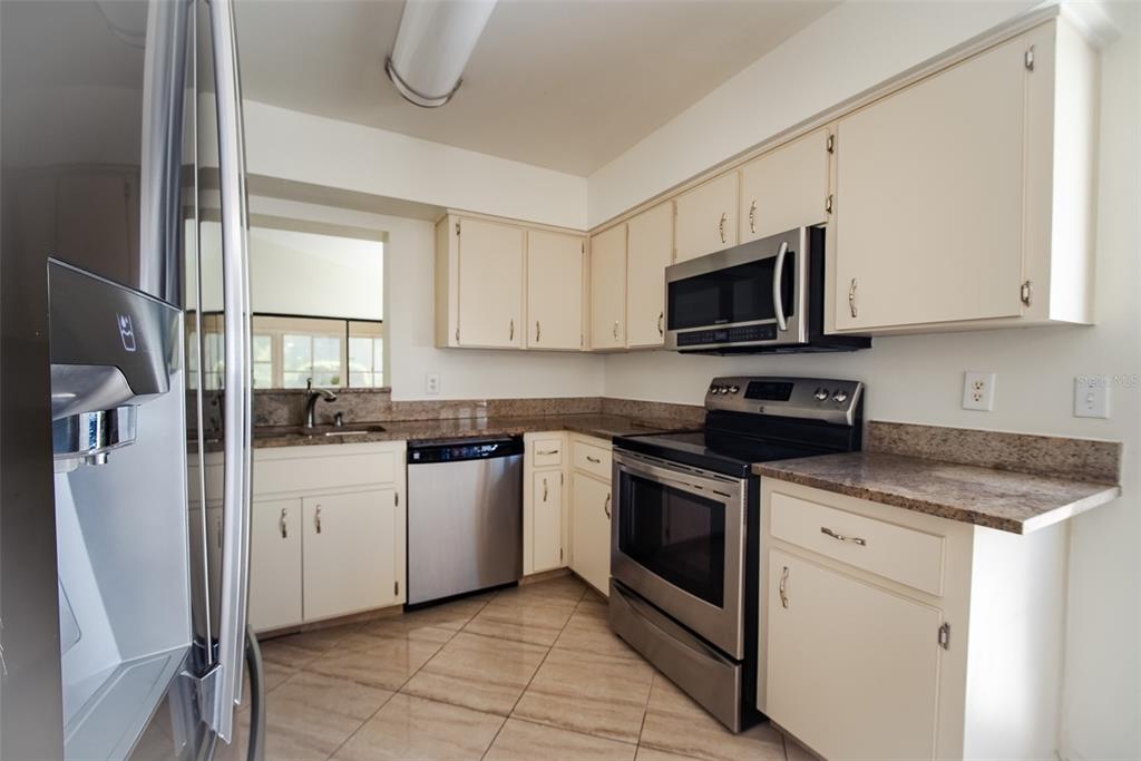 3429 PINEBROOK COURT gallery image #6