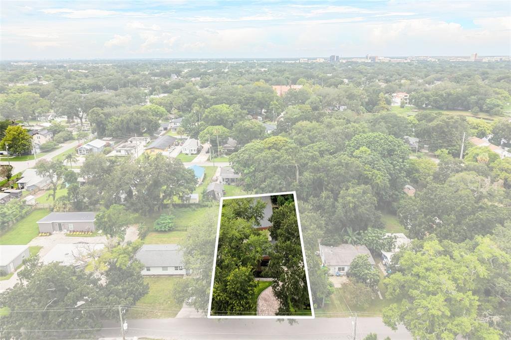 1910 CLOVERLAWN AVENUE gallery image #17
