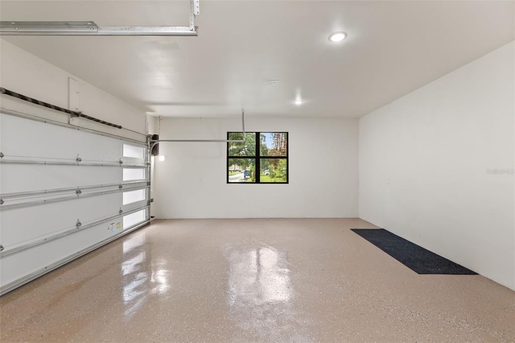 1910 CLOVERLAWN AVENUE gallery image #65