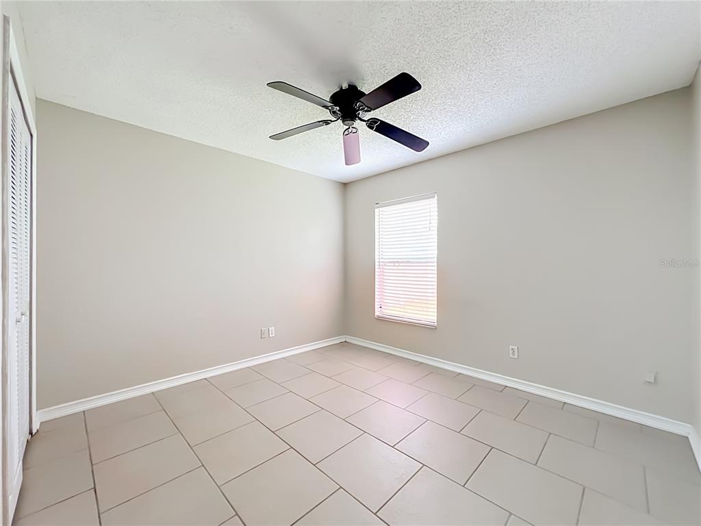 930 RIVECON AVENUE gallery image #28