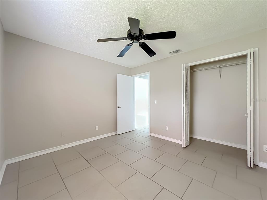 930 RIVECON AVENUE gallery image #29