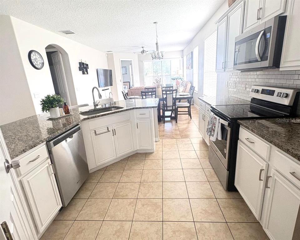 2248 STONE LAKE COURT gallery image #3