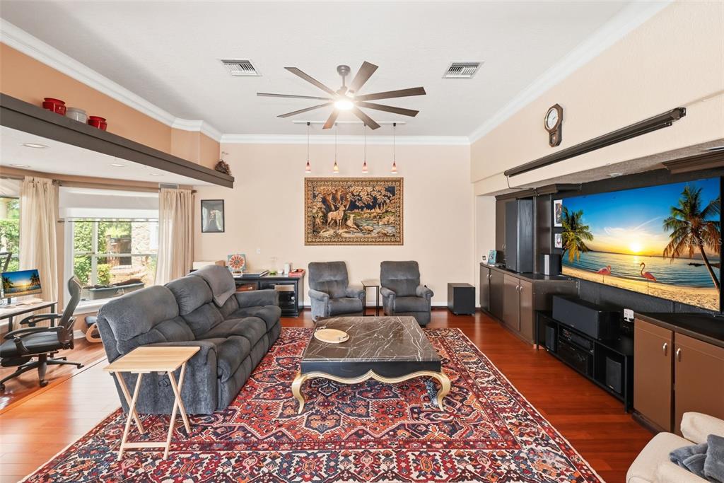 5912 TARAWOOD DRIVE gallery image #35