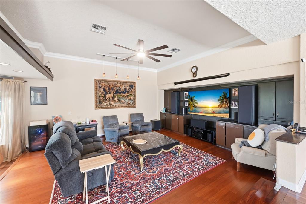 5912 TARAWOOD DRIVE gallery image #36
