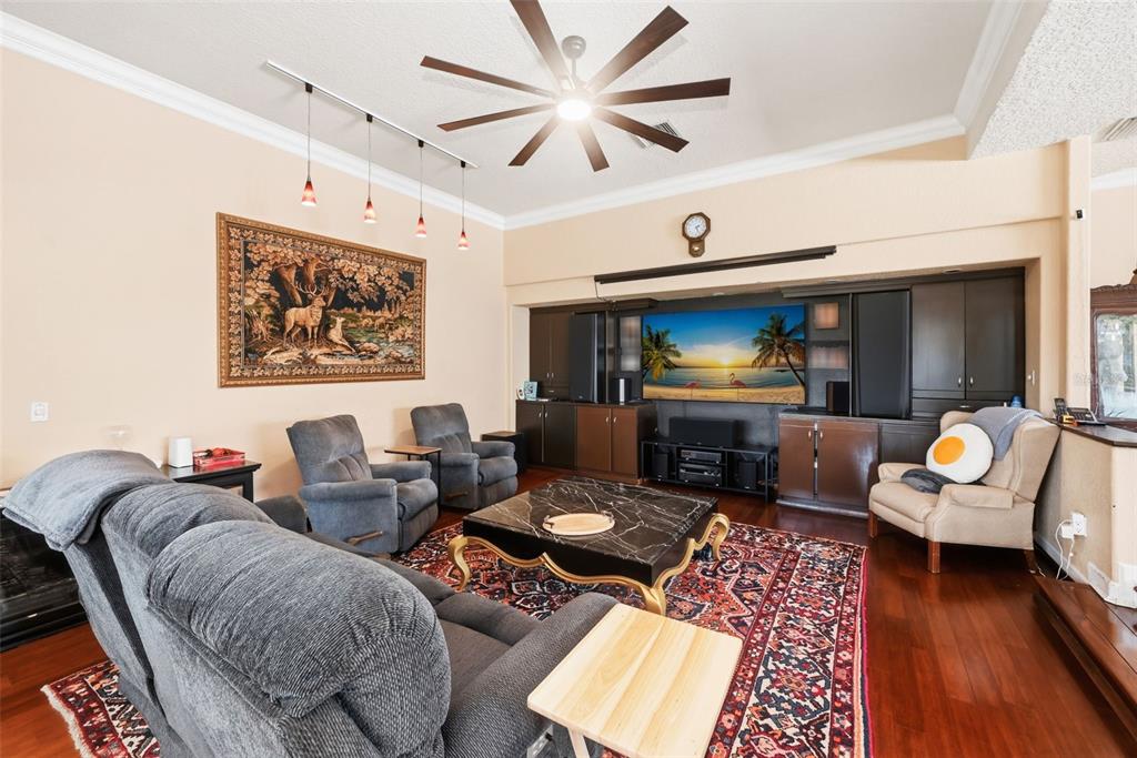 5912 TARAWOOD DRIVE gallery image #38