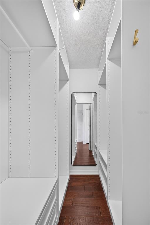 630 RIOMAR AVENUE gallery image #24