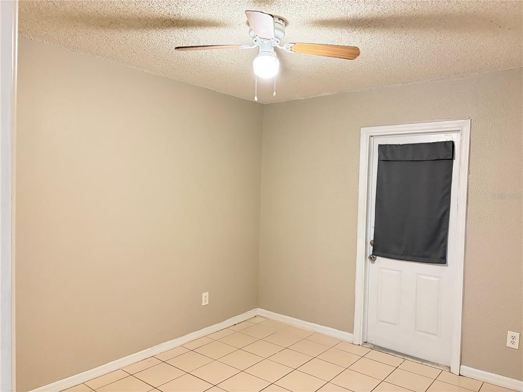 1224 ROMA COURT gallery image #8