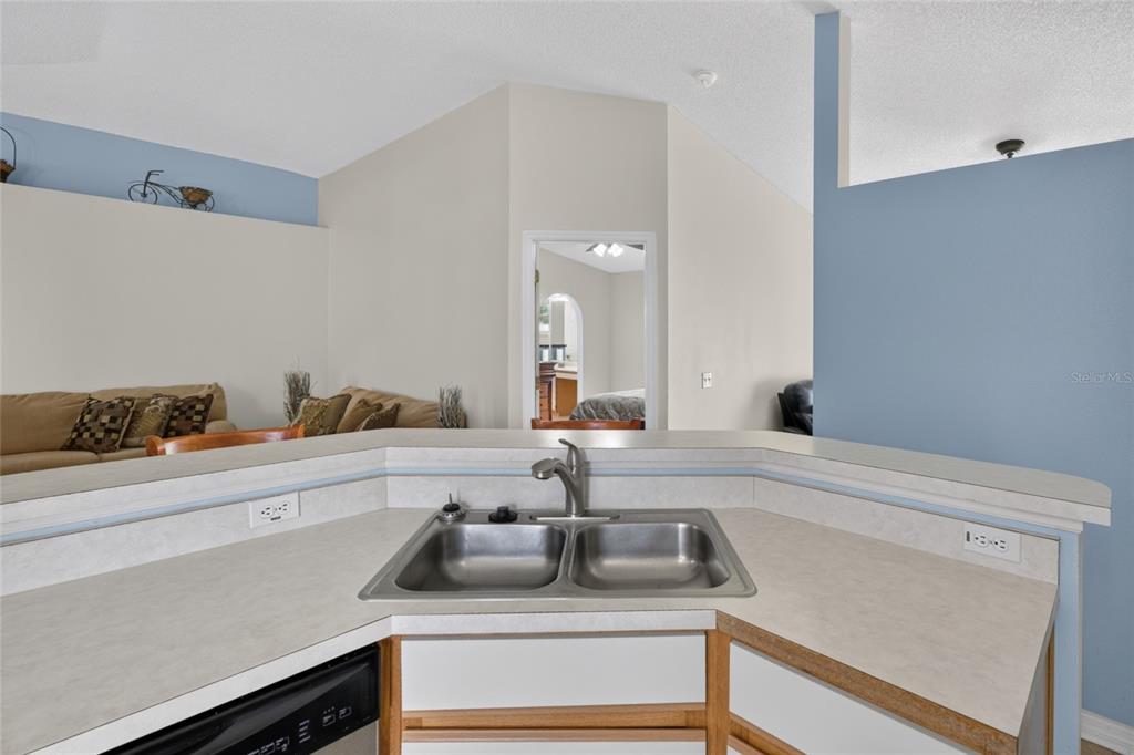 4338 STONEFIELD DRIVE gallery image #19