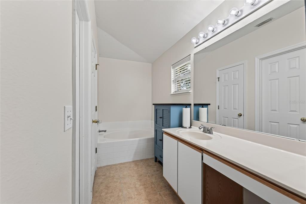 4338 STONEFIELD DRIVE gallery image #8