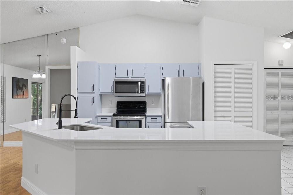 5513 CAURUS COURT gallery image #10