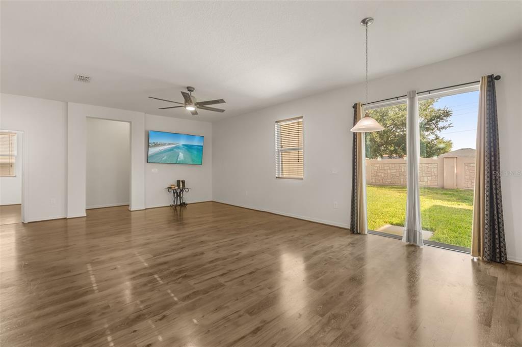 12025 SUMTER DRIVE gallery image #10