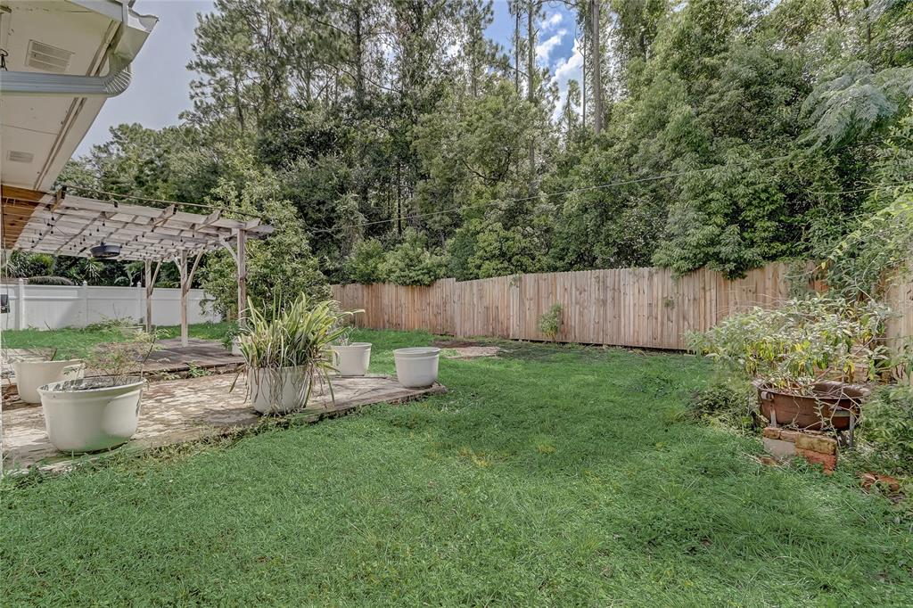 8691 CONTOURA DRIVE gallery image #28