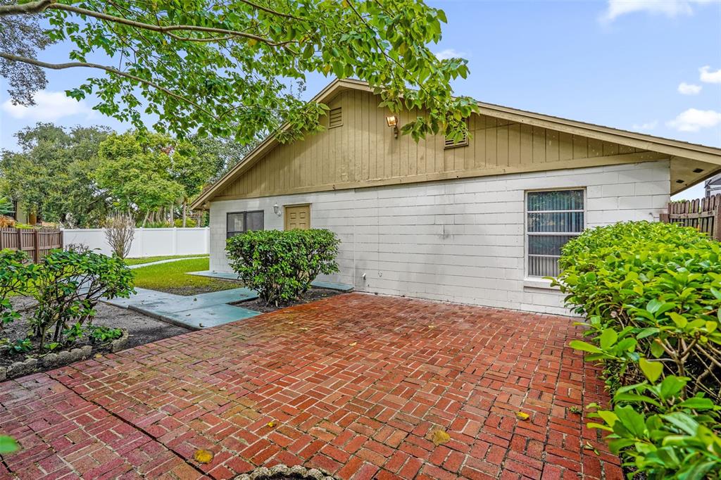 2807 SUNBRANCH DRIVE gallery image #21