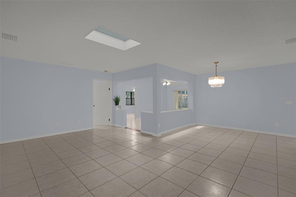 2807 SUNBRANCH DRIVE gallery image #3