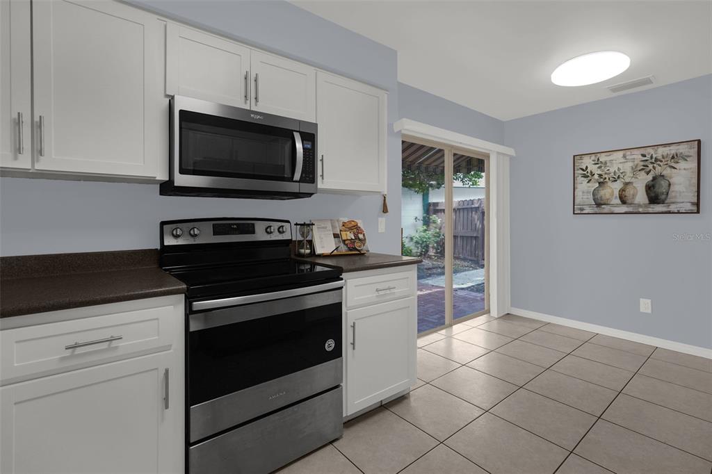 2807 SUNBRANCH DRIVE gallery image #7