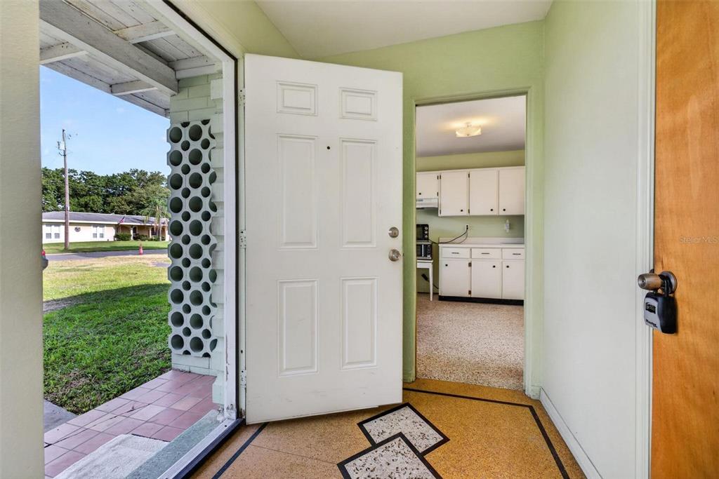 5701 PADGETT CIRCLE gallery image #12