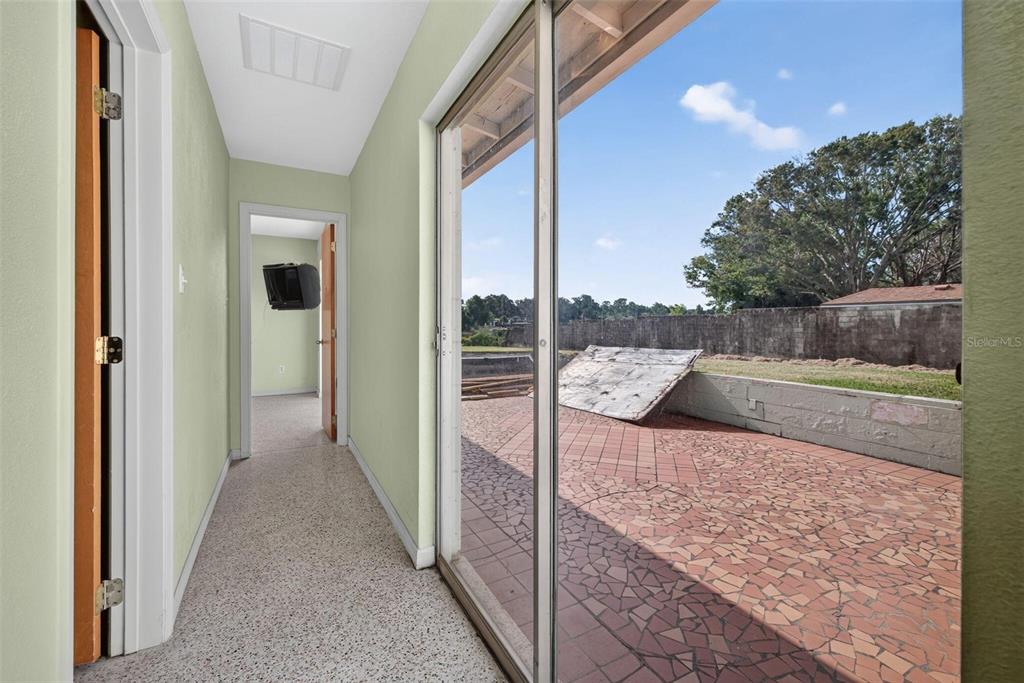 5701 PADGETT CIRCLE gallery image #16