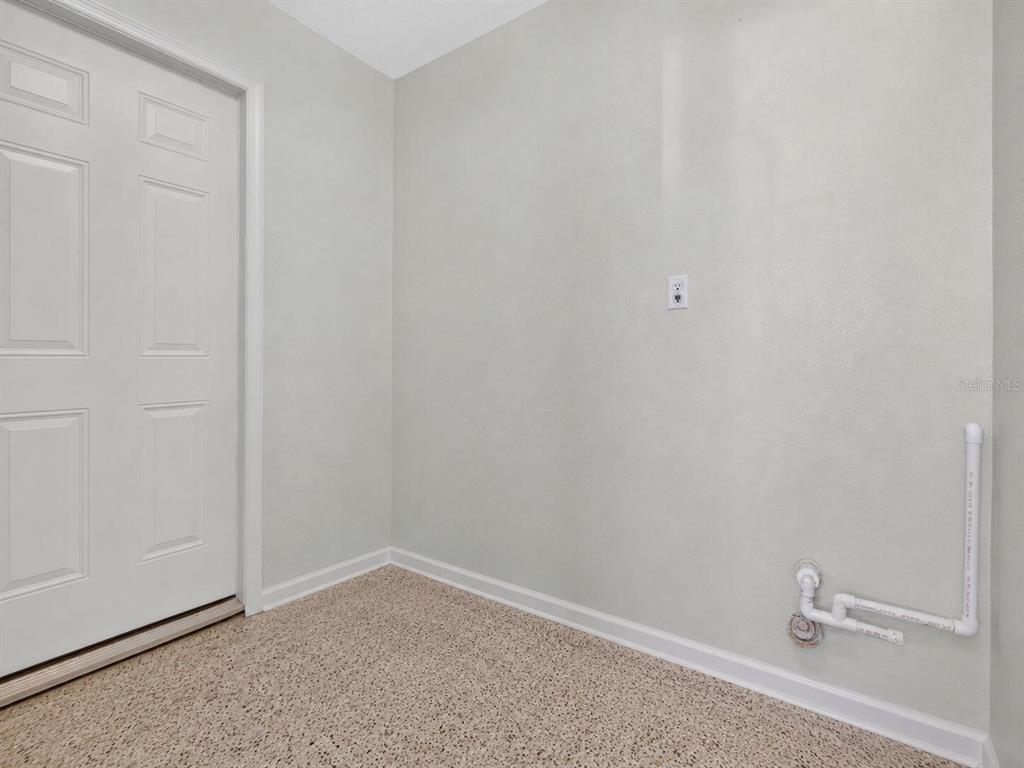 5701 PADGETT CIRCLE gallery image #20