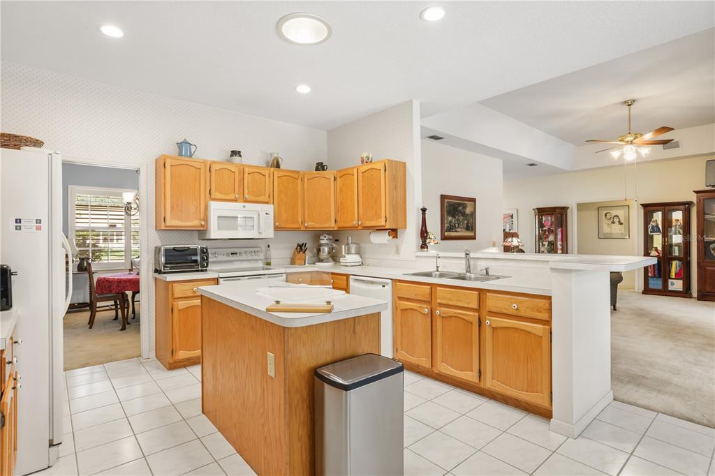 5410 RUSTIC PINE COURT gallery image #18