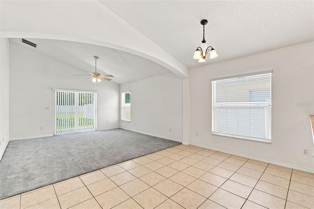 1174 BEECH GROVE WAY gallery image #10