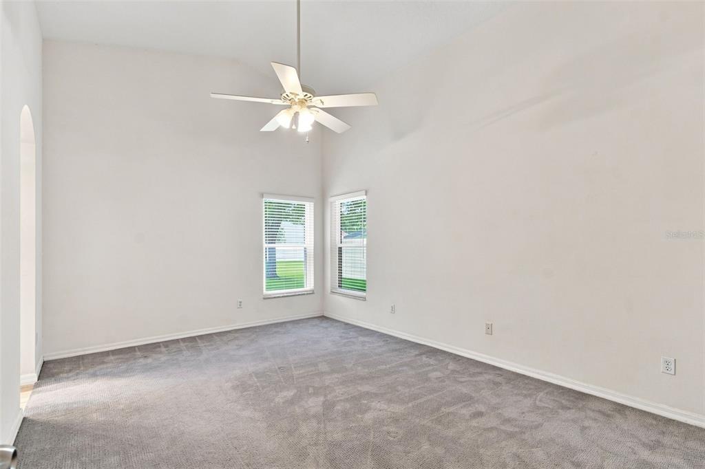1174 BEECH GROVE WAY gallery image #12