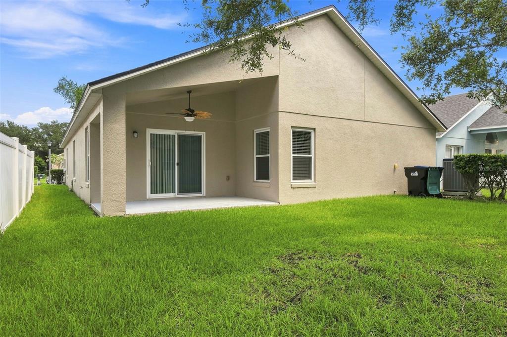 1174 BEECH GROVE WAY gallery image #21
