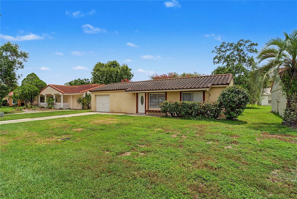 10145 BLUFF COURT gallery image #3