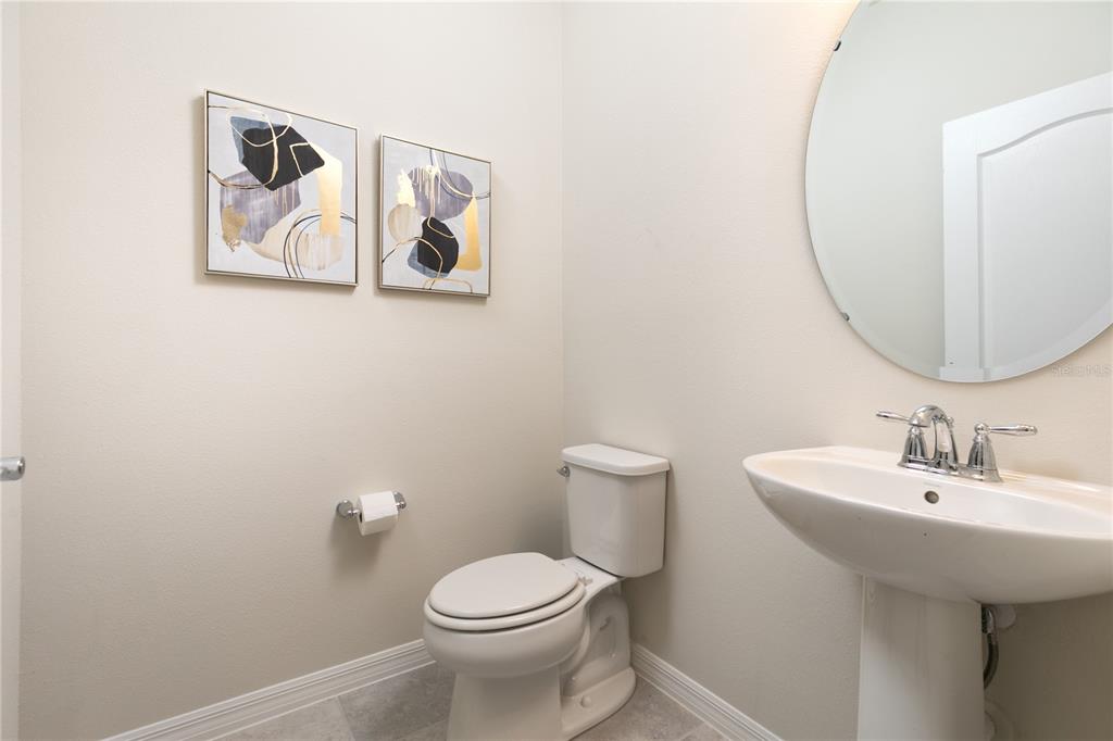 7376 OAKMOSS LOOP gallery image #11