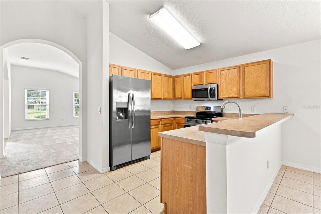 1151 BEECH GROVE WAY gallery image #8
