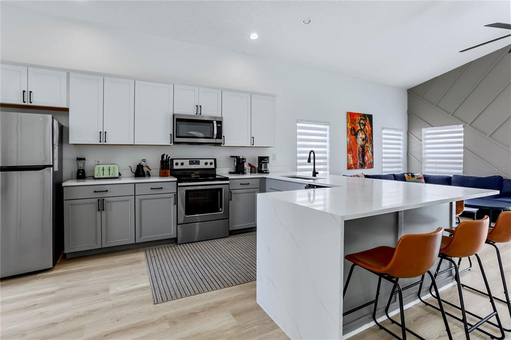 186 NAZHA DRIVE gallery image #12