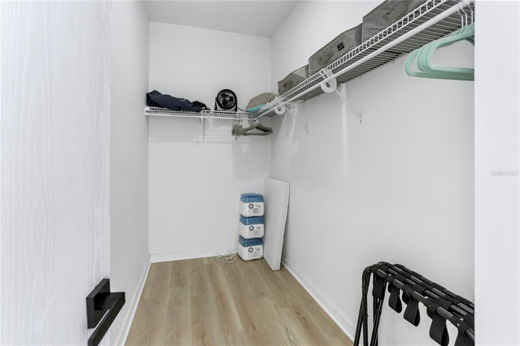 186 NAZHA DRIVE gallery image #33